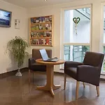 埃德威斯酒店&费瑞纳公寓式酒店 酒店 4*