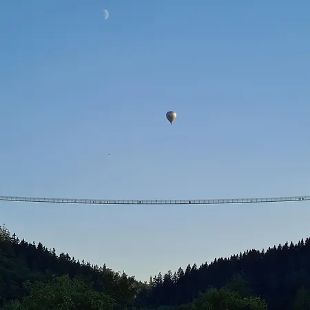 & Ferienappartements Edelweiss 4*