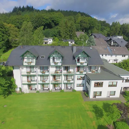 & Ferienappartements Edelweiss Hotel