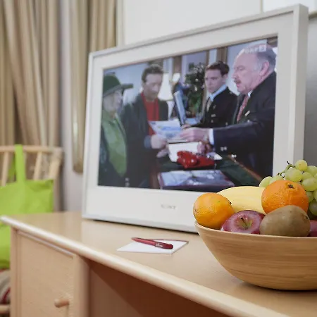 Hotel & Edelweiss 4*