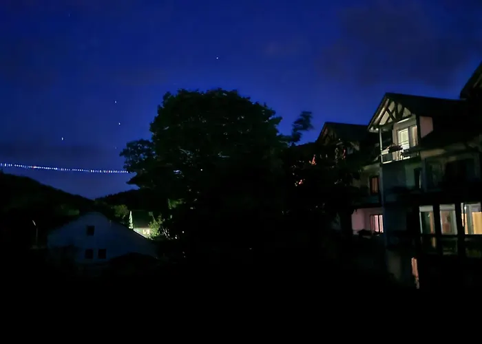 & Ferienappartements Edelweiss Hotel