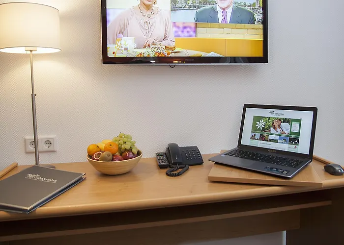 Hotel & Ferienappartements Edelweiss 4*