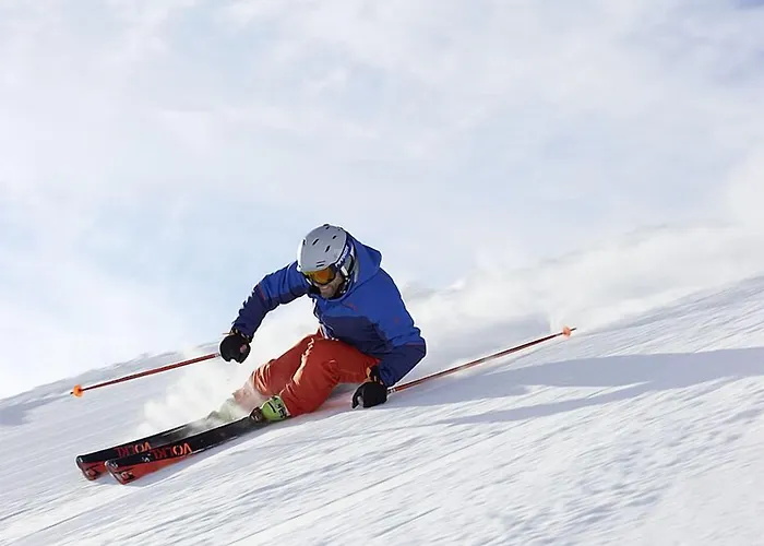 & Ferienappartements Edelweiss Hotel 4*